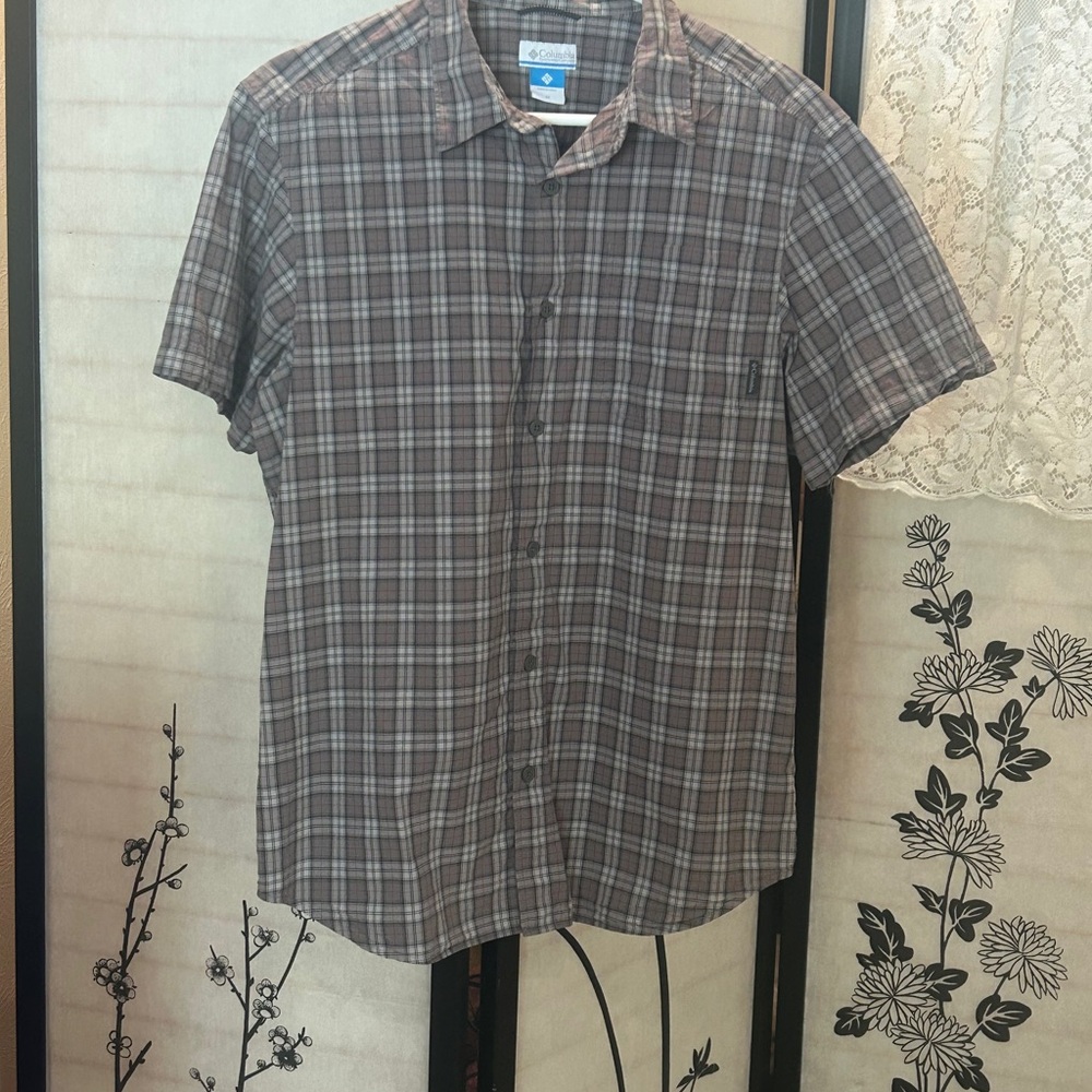 Columbia Men's Gray Plaid Casual Shirt